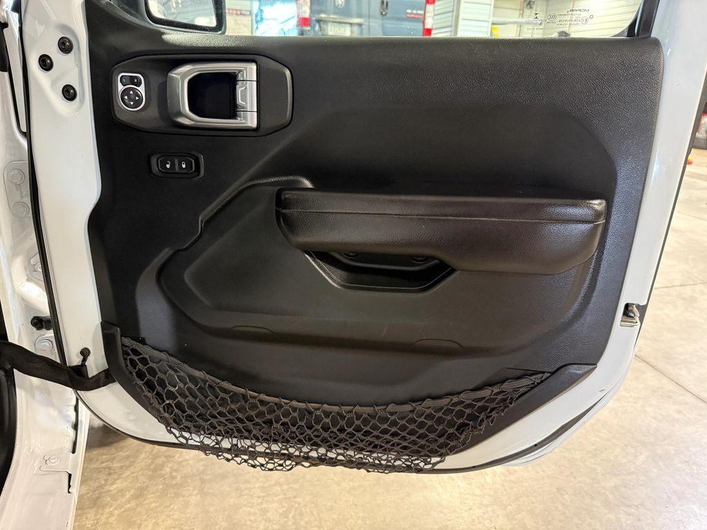 used 2021 Jeep Wrangler Unlimited car, priced at $28,957