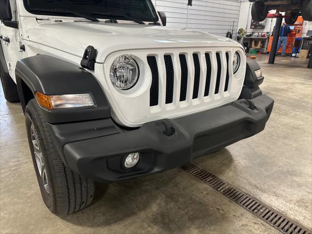 used 2022 Jeep Wrangler Unlimited car, priced at $28,736