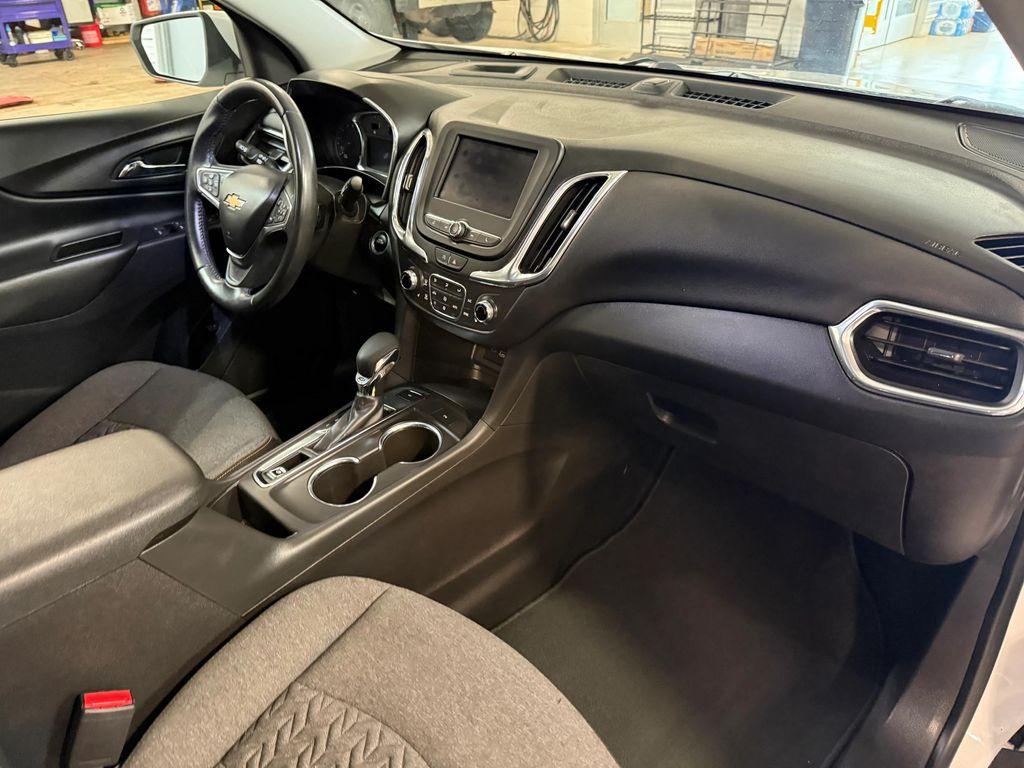 used 2022 Chevrolet Equinox car, priced at $18,787