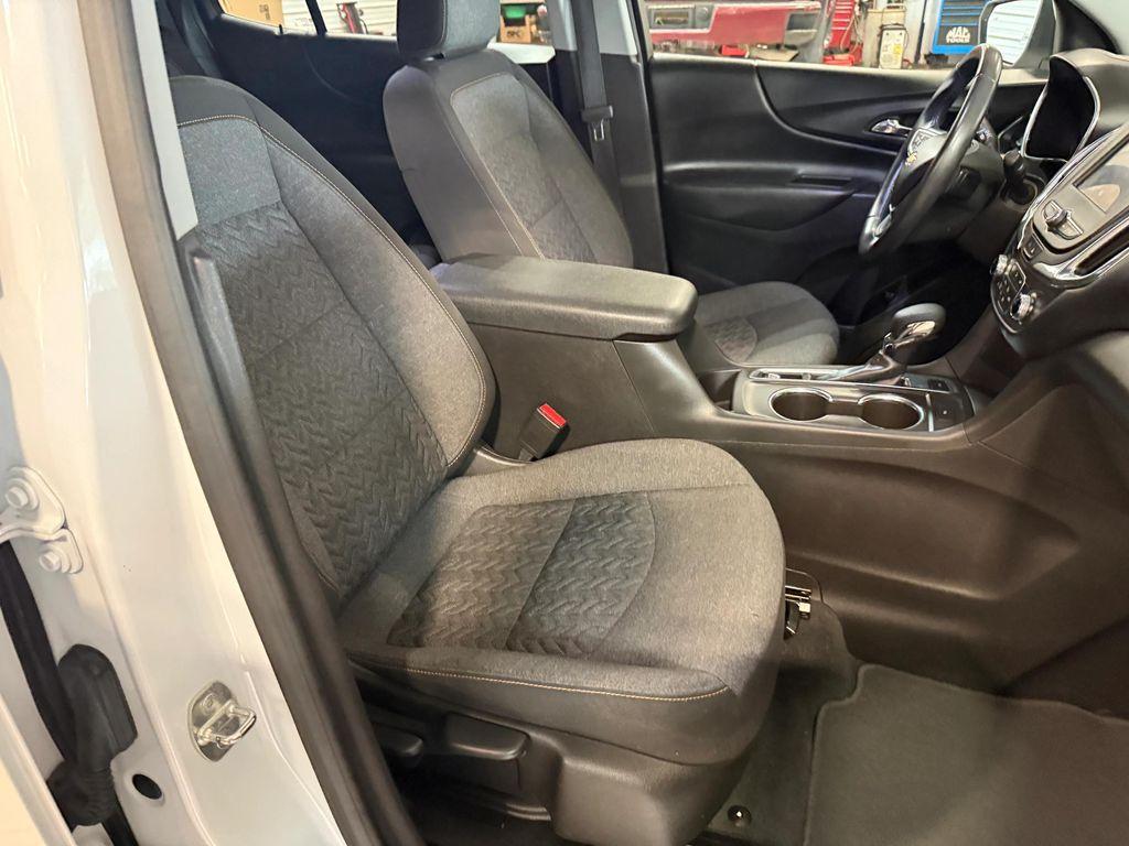 used 2022 Chevrolet Equinox car, priced at $18,787