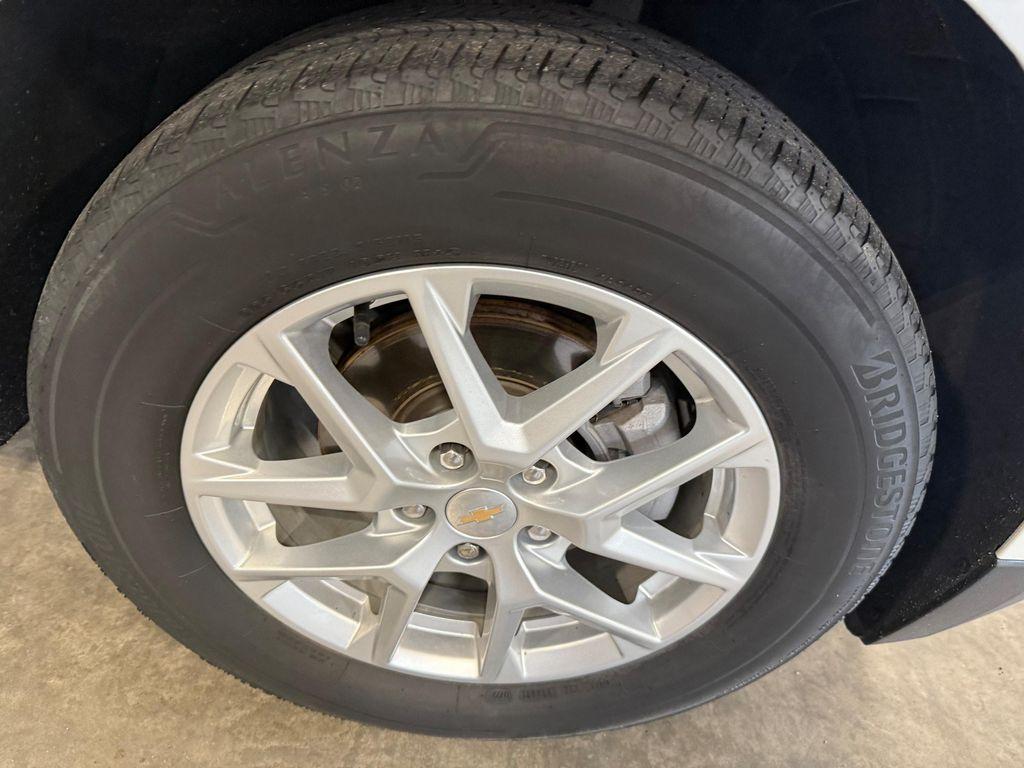 used 2022 Chevrolet Equinox car, priced at $18,787