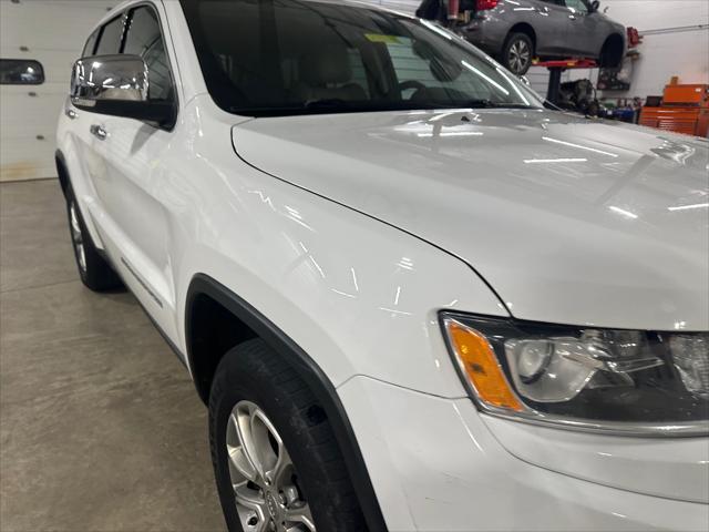 used 2015 Jeep Grand Cherokee car, priced at $12,918