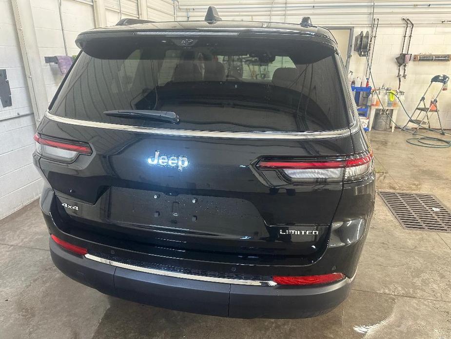 new 2024 Jeep Grand Cherokee L car, priced at $56,065