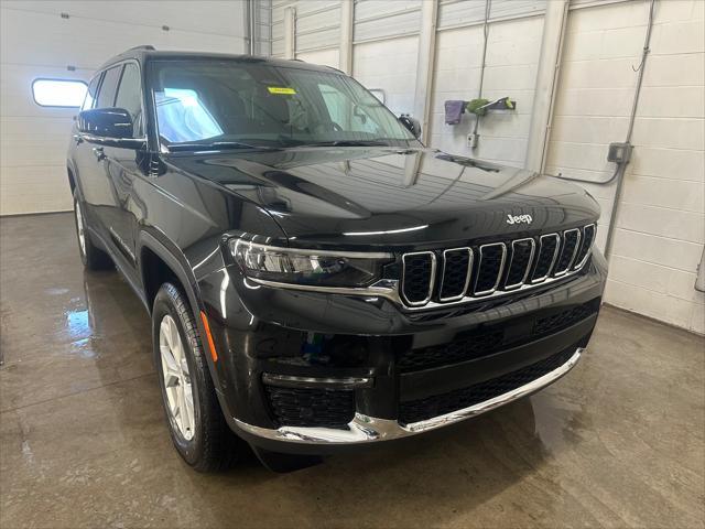 new 2024 Jeep Grand Cherokee L car, priced at $52,613