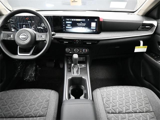 new 2025 Nissan Kicks car, priced at $25,532