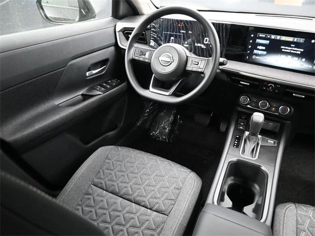 new 2025 Nissan Kicks car, priced at $25,532