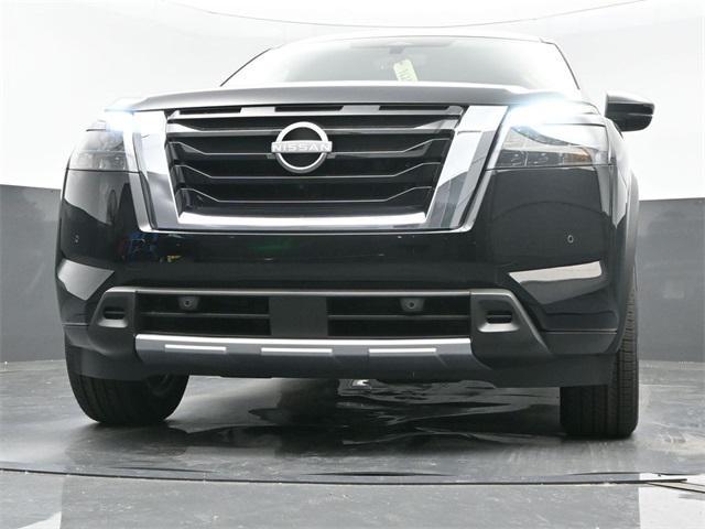new 2025 Nissan Pathfinder car, priced at $48,962