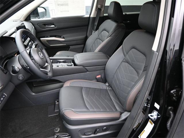 new 2025 Nissan Pathfinder car, priced at $49,454