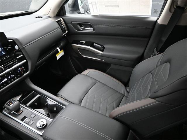 new 2025 Nissan Pathfinder car, priced at $49,454