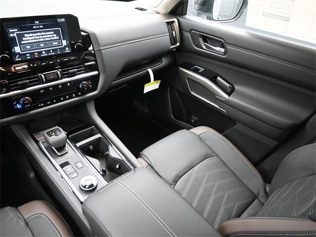 new 2025 Nissan Pathfinder car, priced at $47,310