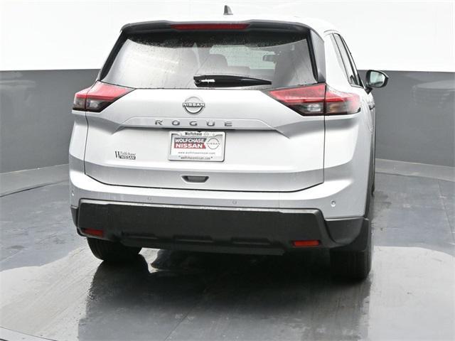 new 2025 Nissan Rogue car, priced at $31,320