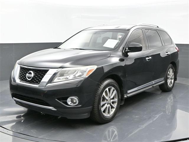 used 2015 Nissan Pathfinder car, priced at $7,950