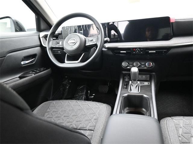 new 2025 Nissan Kicks car, priced at $25,386