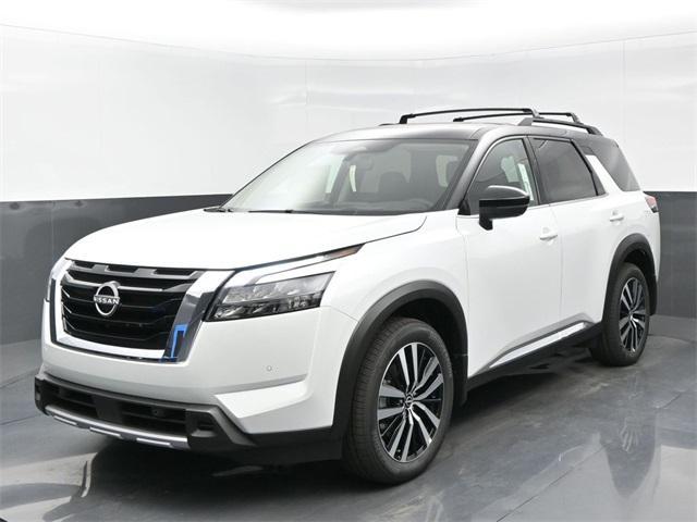 new 2025 Nissan Pathfinder car, priced at $50,348