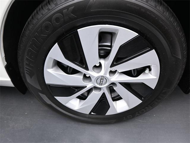 new 2025 Nissan Altima car, priced at $25,944