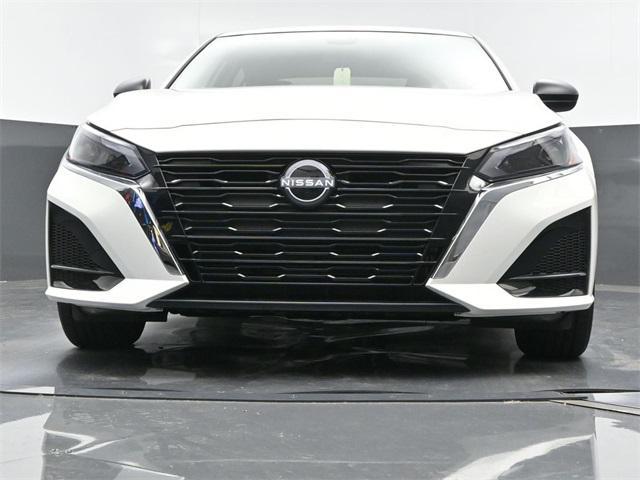 new 2025 Nissan Altima car, priced at $25,944