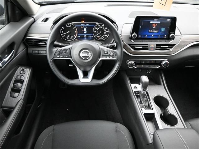 new 2025 Nissan Altima car, priced at $28,412