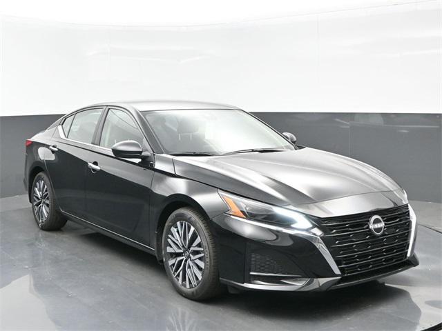 new 2025 Nissan Altima car, priced at $28,412