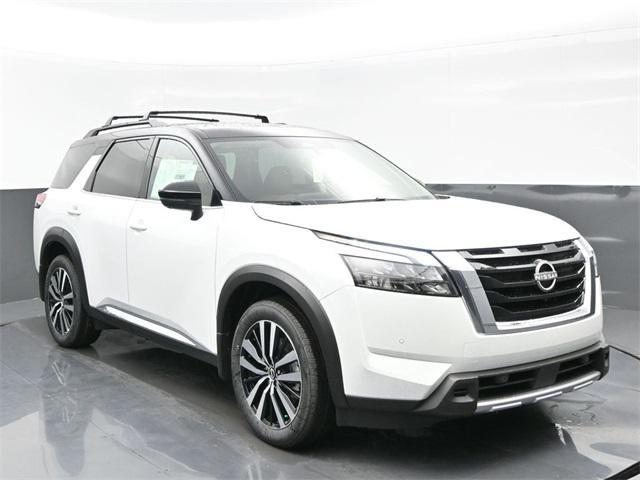 new 2025 Nissan Pathfinder car, priced at $51,056