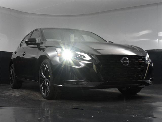 new 2024 Nissan Altima car, priced at $29,405
