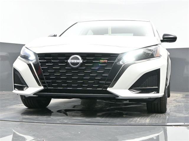 new 2025 Nissan Altima car, priced at $31,822