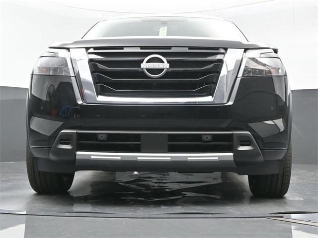 new 2025 Nissan Pathfinder car, priced at $46,410