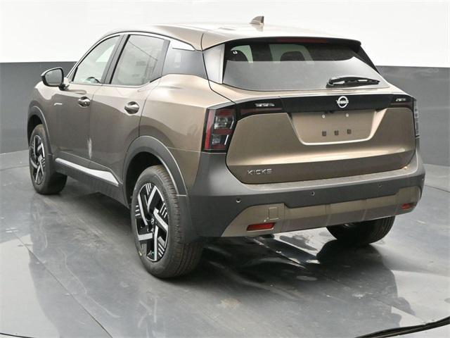 new 2025 Nissan Kicks car, priced at $22,012