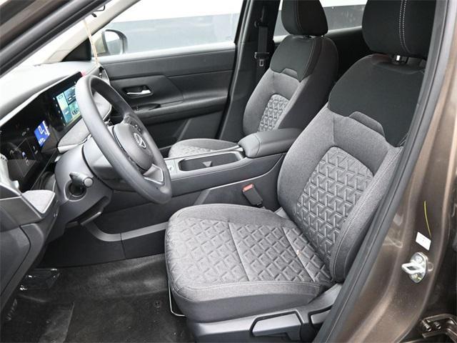 new 2025 Nissan Kicks car, priced at $22,012