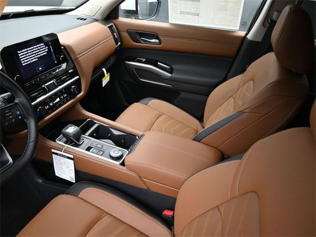 new 2025 Nissan Pathfinder car, priced at $49,856