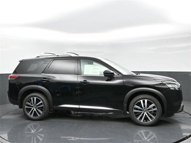 new 2025 Nissan Pathfinder car, priced at $48,962