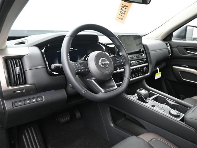 new 2025 Nissan Pathfinder car, priced at $50,654