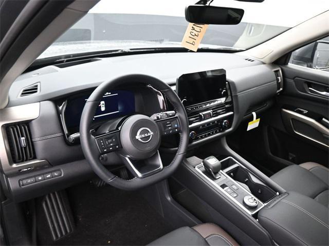 new 2025 Nissan Pathfinder car, priced at $50,654
