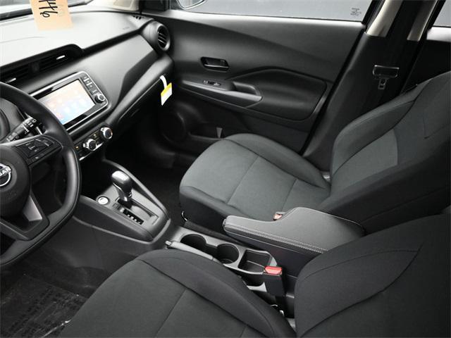 new 2025 Nissan Kicks car, priced at $22,013