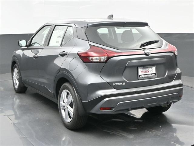 new 2025 Nissan Kicks car, priced at $22,013