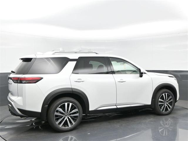 new 2025 Nissan Pathfinder car, priced at $49,320