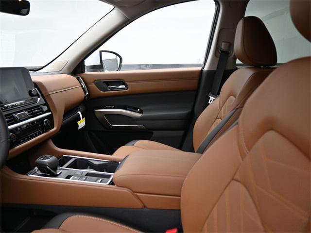 new 2025 Nissan Pathfinder car, priced at $49,320