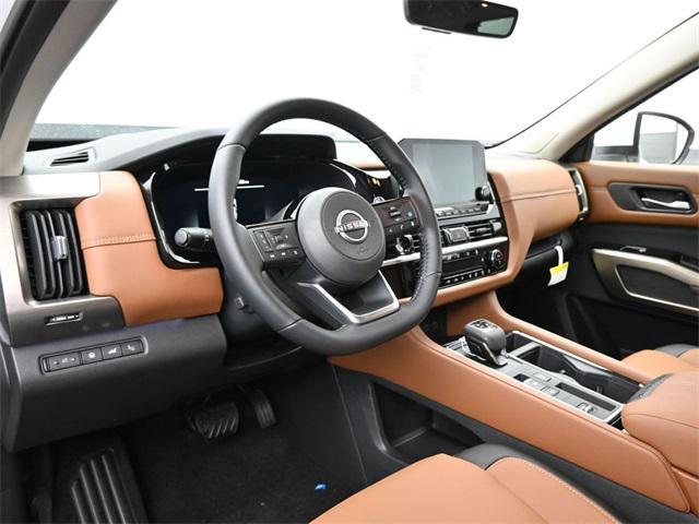 new 2025 Nissan Pathfinder car, priced at $49,320