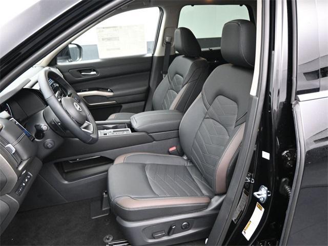 new 2025 Nissan Pathfinder car, priced at $47,088