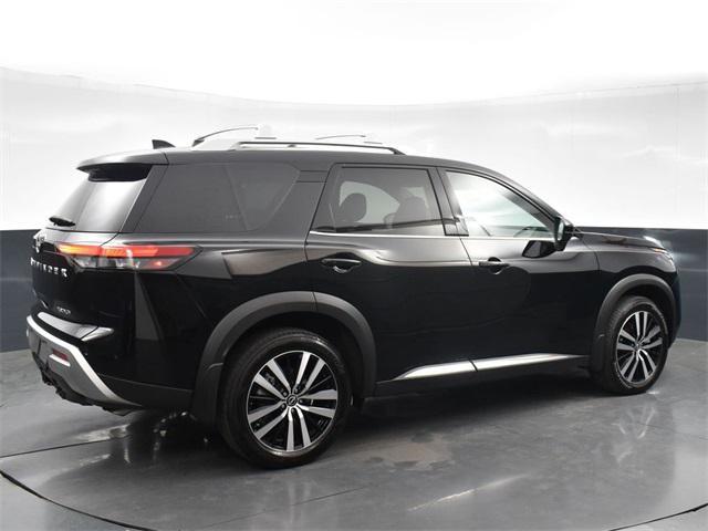 new 2024 Nissan Pathfinder car, priced at $49,945