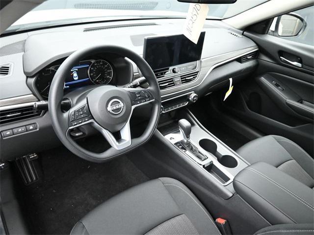 new 2025 Nissan Altima car, priced at $29,808