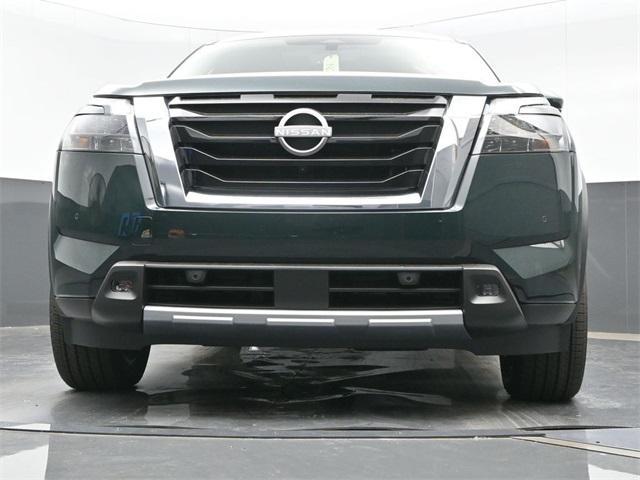 new 2025 Nissan Pathfinder car, priced at $49,794
