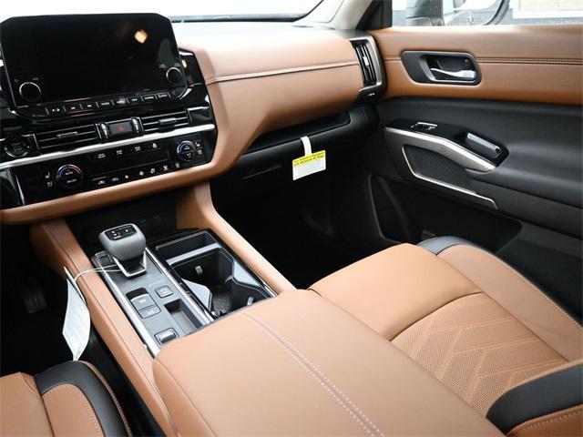 new 2025 Nissan Pathfinder car, priced at $49,794