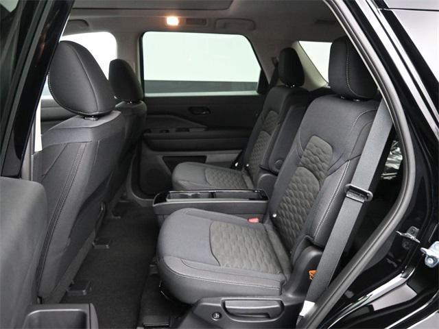 new 2025 Nissan Pathfinder car, priced at $36,789