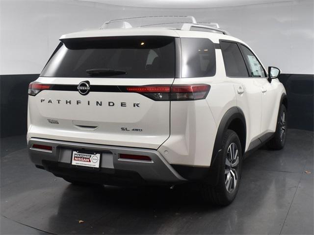 new 2024 Nissan Pathfinder car, priced at $45,030