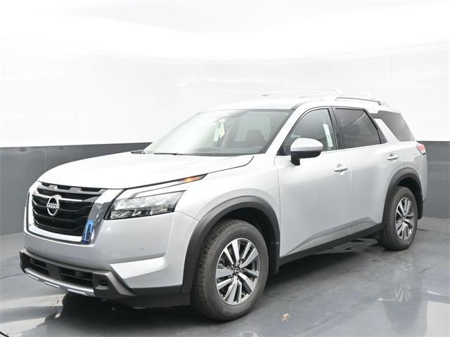 new 2025 Nissan Pathfinder car, priced at $39,420