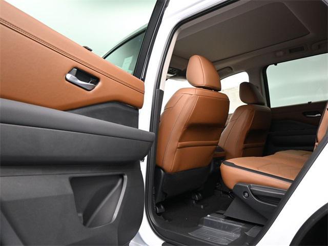 new 2025 Nissan Pathfinder car, priced at $49,286