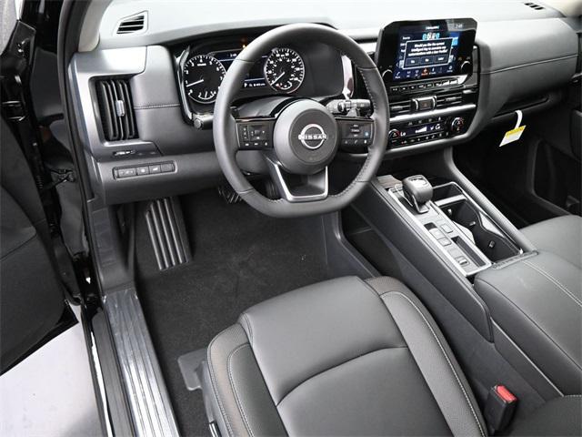 new 2025 Nissan Pathfinder car, priced at $39,953