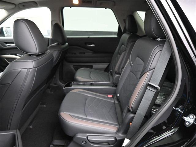 new 2025 Nissan Pathfinder car, priced at $49,454