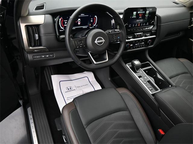 new 2025 Nissan Pathfinder car, priced at $48,554