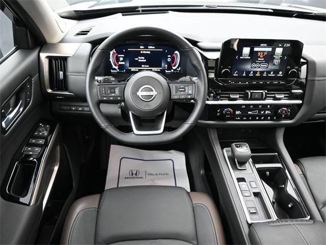 new 2025 Nissan Pathfinder car, priced at $48,554